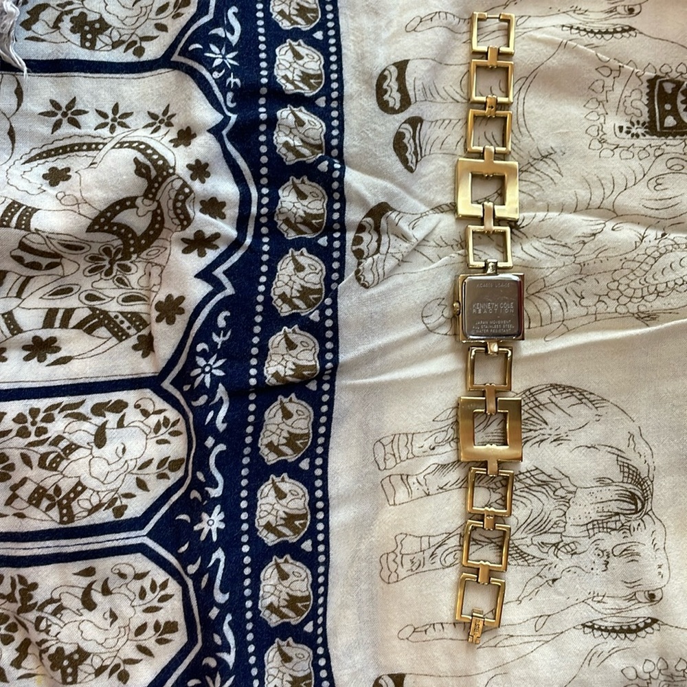 Wrist Watch - Picture 2 of 4